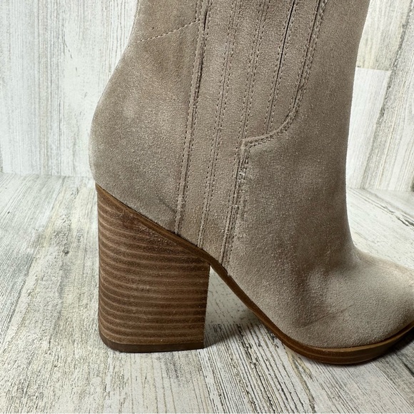 NEW Marc Fisher LTD Oshay Chelsea Suede Pointed Ankle Bootie Taupe Gray #1296 - Picture 12 of 13